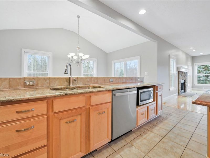 1693 Elm Drive, Avon, OH 44011 Photo 17