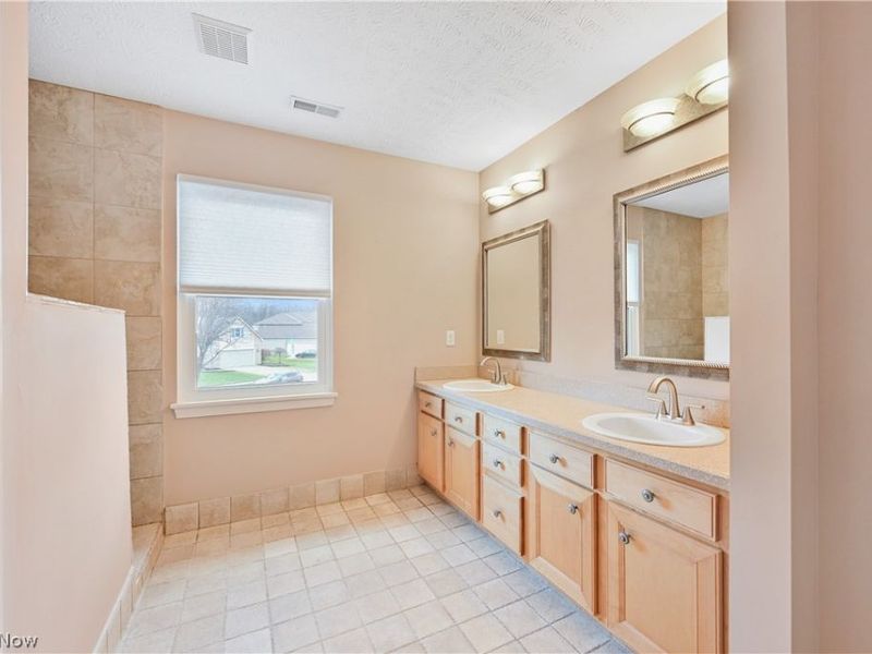 1693 Elm Drive, Avon, OH 44011 Photo 26