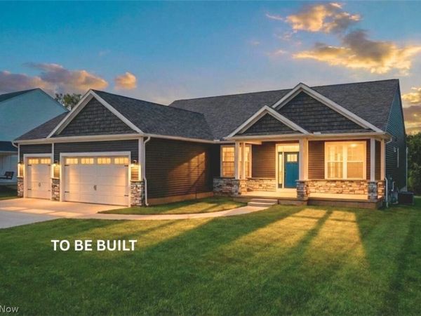 34151 Brookside Lane, North Ridgeville, OH 44039