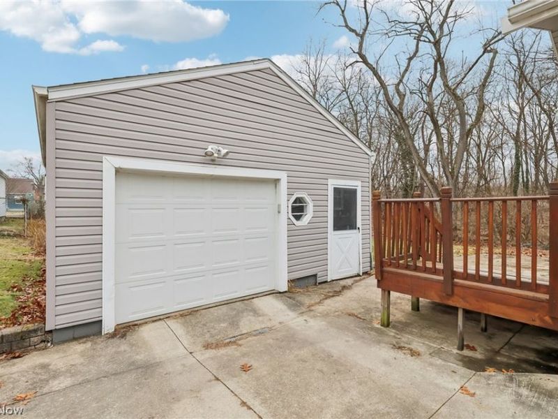 365 Larkin Avenue, Akron, OH 44305 Photo 36