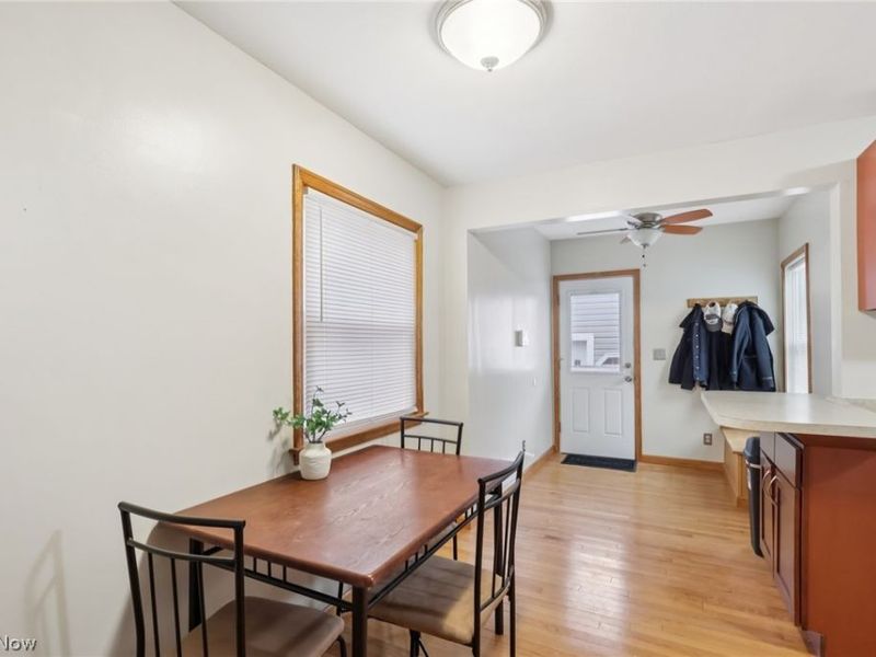 365 Larkin Avenue, Akron, OH 44305 Photo 6