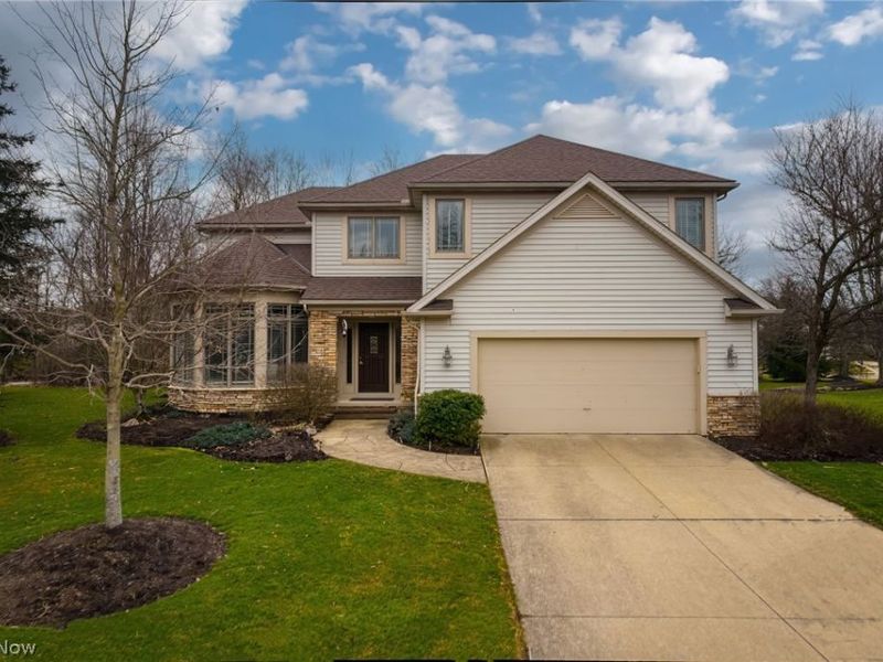 39700 Alsace Court, Solon, OH 44139 Photo 1