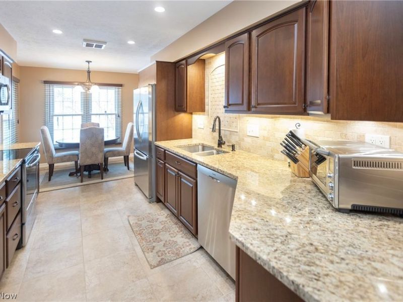 840 Hamlet Lane, Unit A2, Westlake, OH 44145 Photo 15