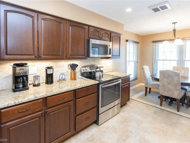 840 Hamlet Lane, Unit A2, Westlake, OH 44145 Photo 17