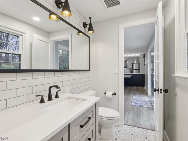 117 E Cottage Street, Chagrin Falls, OH 44022 Photo 13