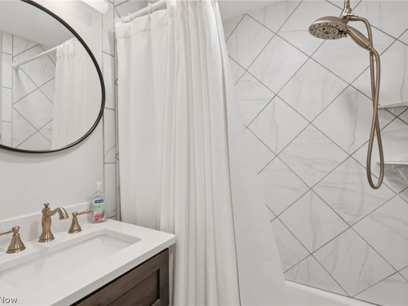 117 E Cottage Street, Chagrin Falls, OH 44022 Photo 16