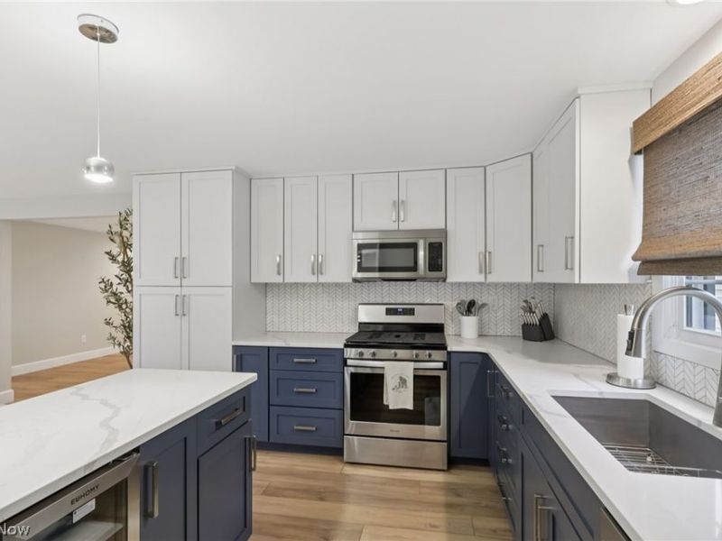 117 E Cottage Street, Chagrin Falls, OH 44022 Photo 5