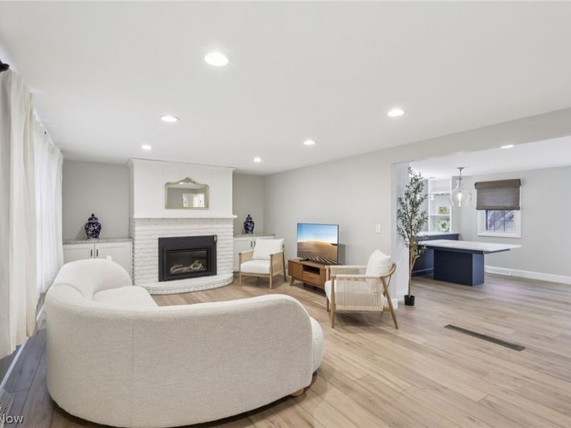 117 E Cottage Street, Chagrin Falls, OH 44022 Photo 9