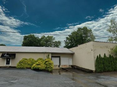 1272 KY-490 , East Bernstadt, KY 40729