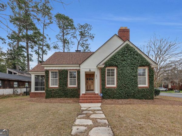 201 E Brookwood Place, Valdosta, GA 31602