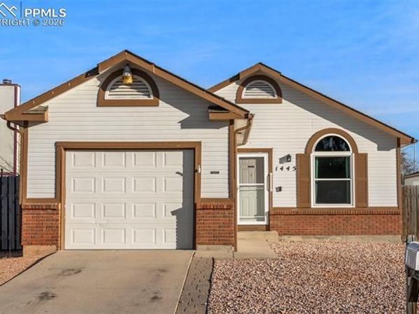 1445 Crippen Court, Colorado Springs, CO 80916