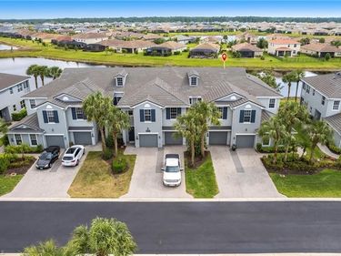 16570 Goldenrod LN, Unit 203, ALVA, FL 33920