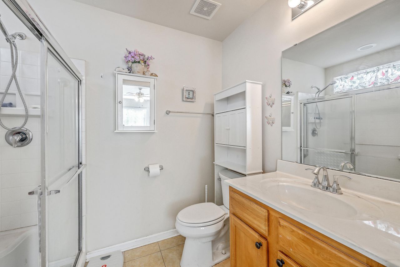 139 Coosawatchie Street Photo 10