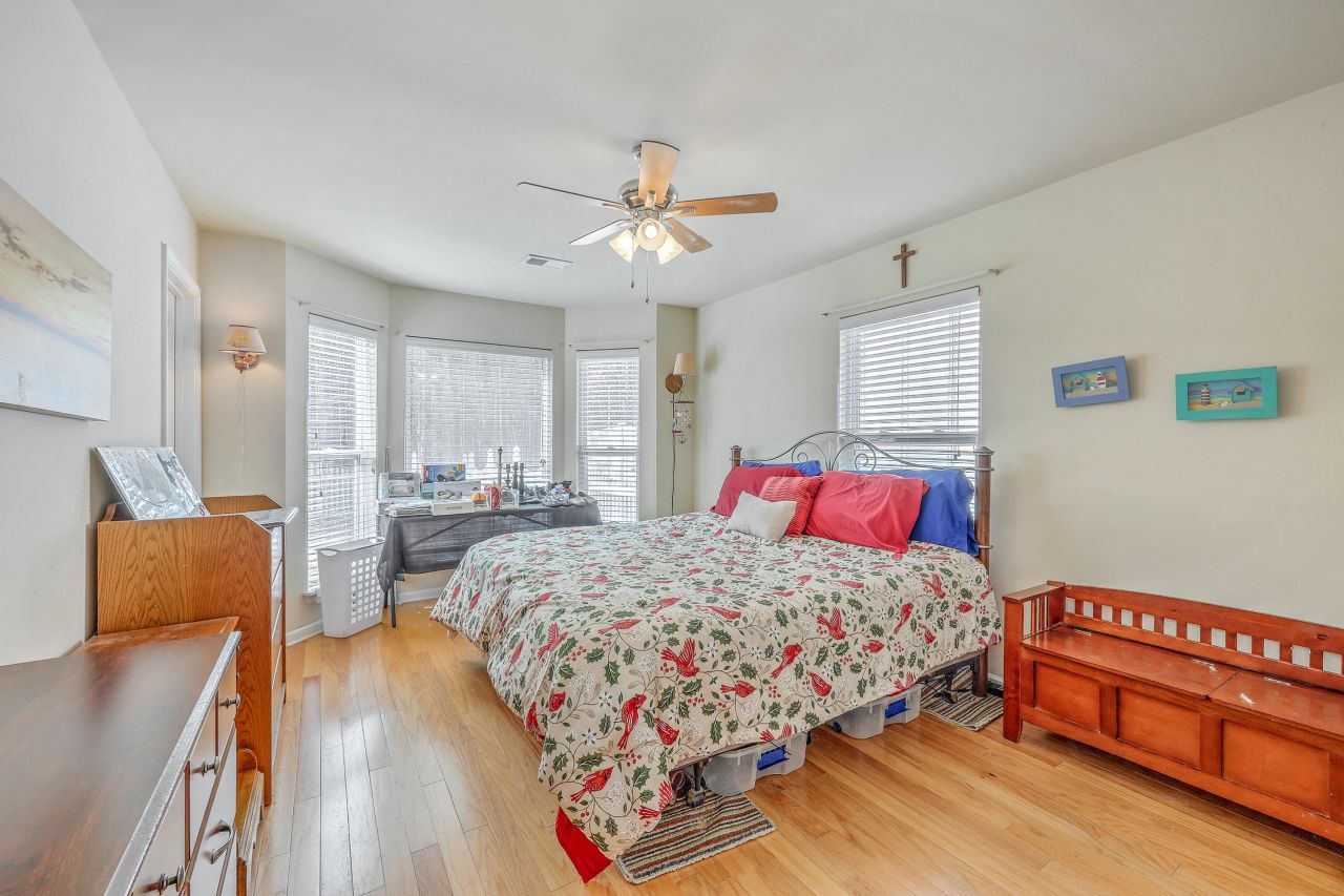 139 Coosawatchie Street Photo 8