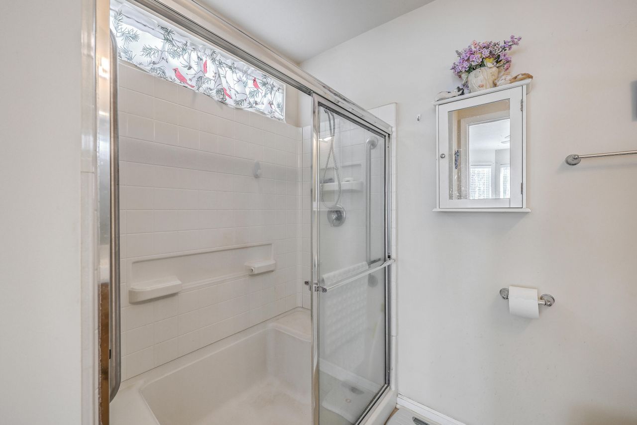 139 Coosawatchie Street Photo 9