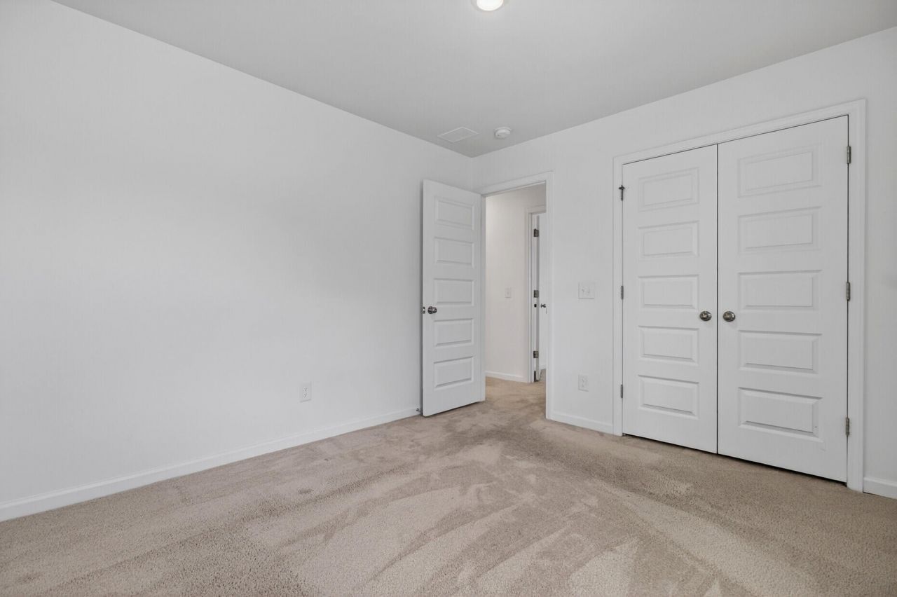 432 Minim Street Photo 37