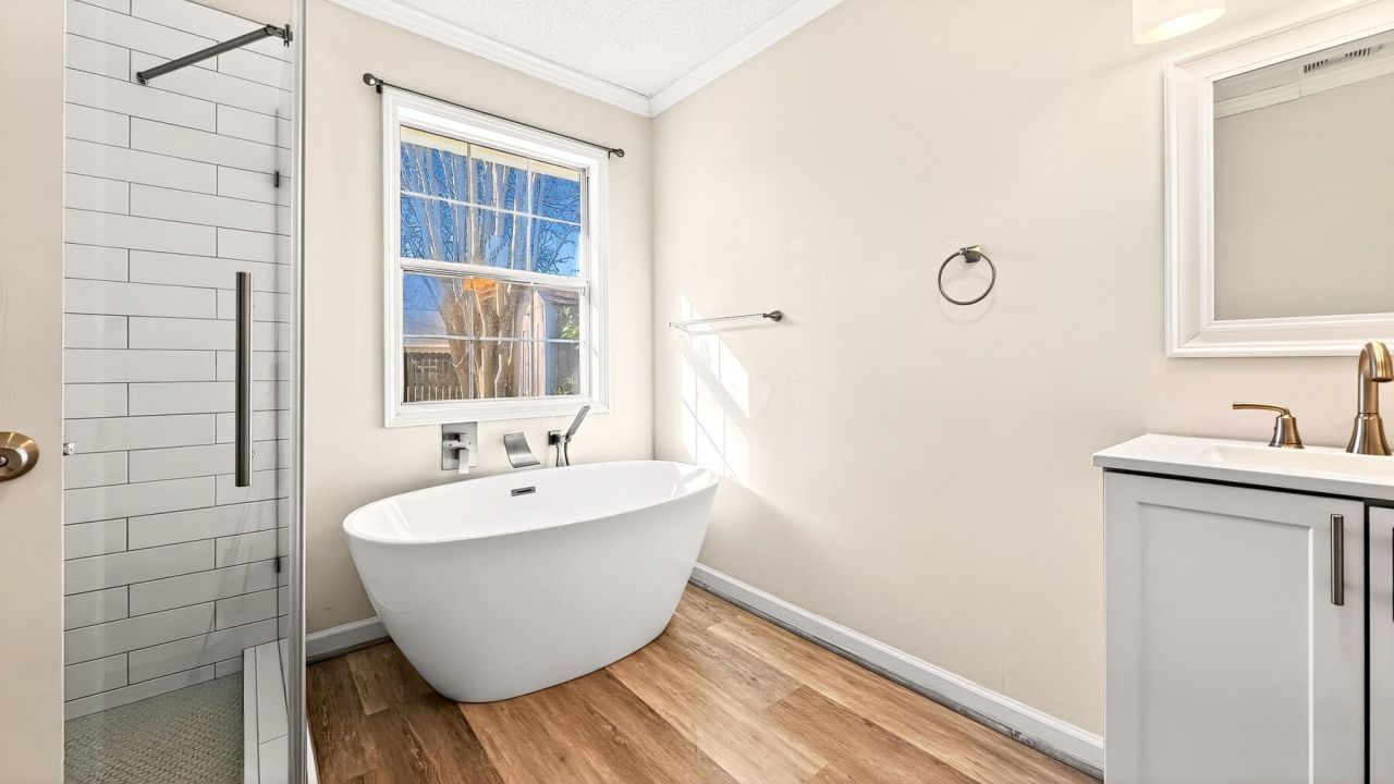 501 Tram Boulevard Photo 7