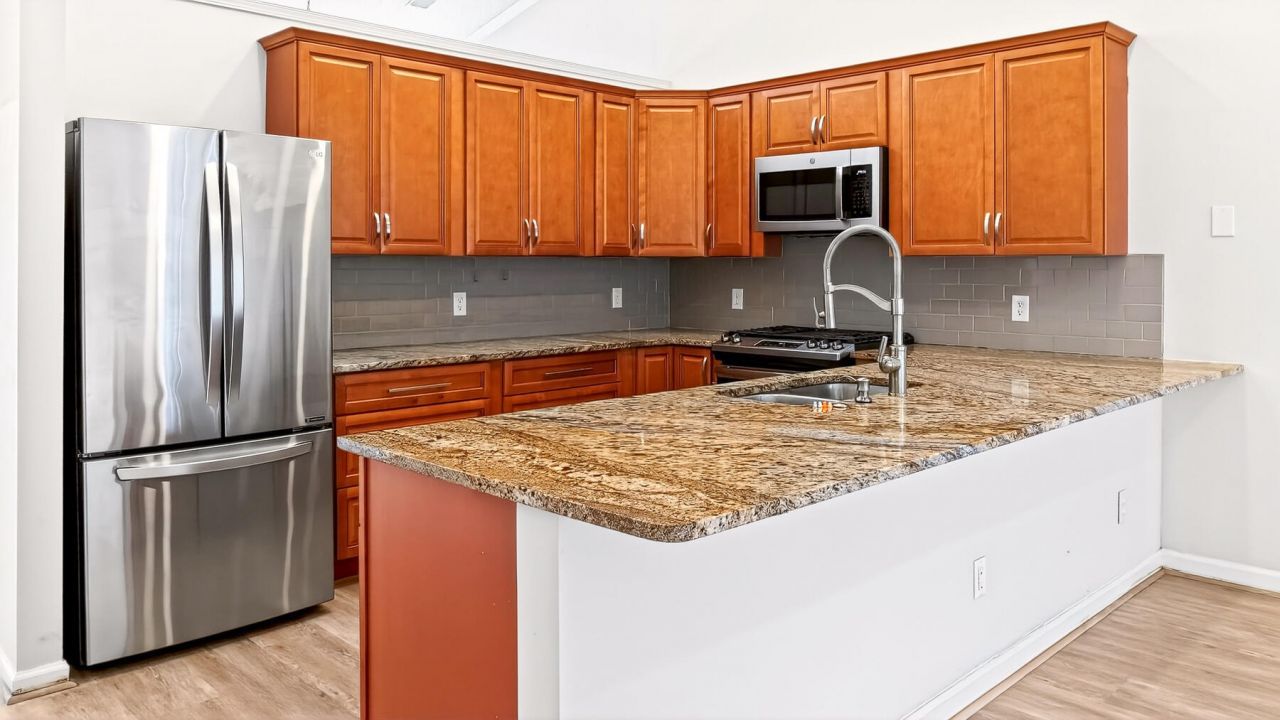 501 Tram Boulevard Photo 9