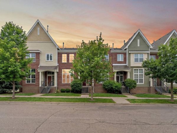 8139 Oakview Lane N, Maple Grove, MN 55369