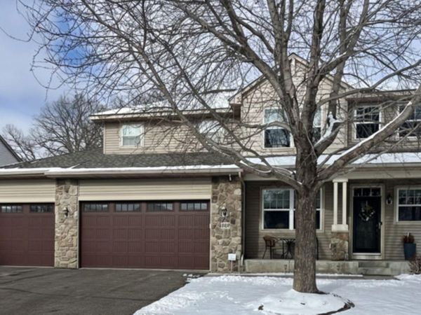 969 Creekwood Drive N, Champlin, MN 55316