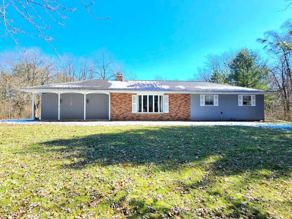 8870 Lott Road , Marengo, OH 43334