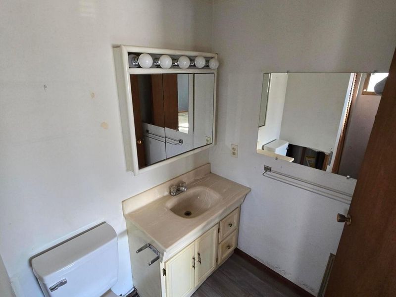 1044 Kelly Drive, Hebron, OH 43025 Photo 10