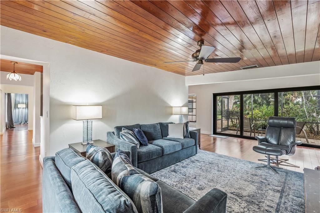 3209 W Riverside Dr, Fort Myers, FL 33901 Photo