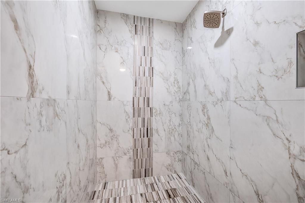 3209 W Riverside Dr, Fort Myers, FL 33901 Photo