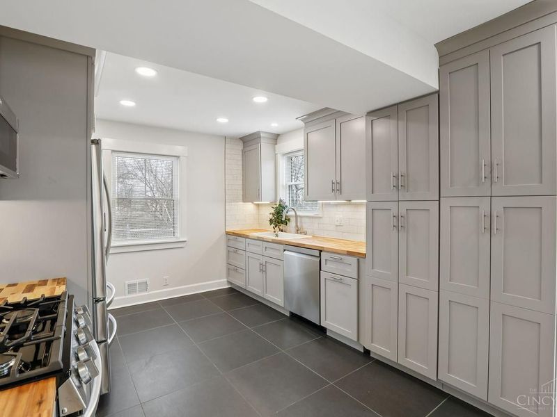 5634 Fenwick Avenue, Norwood, OH 45212 Photo 11