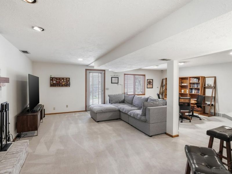 3727 Hanley Road, Colerain Township, OH 45247 Photo 40