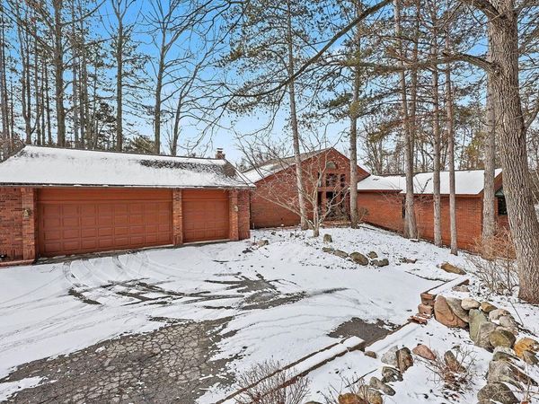 3730 Burns Court, Ann Arbor, MI 48105