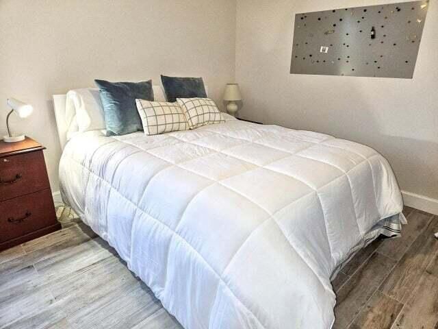 1225 Avondale Lane, West Palm Beach, FL 33409 Photo