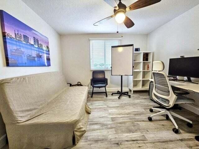 1225 Avondale Lane, West Palm Beach, FL 33409 Photo