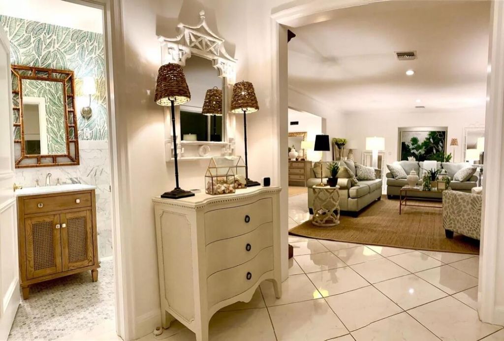 241 List Road, Palm Beach, FL 33480 Photo