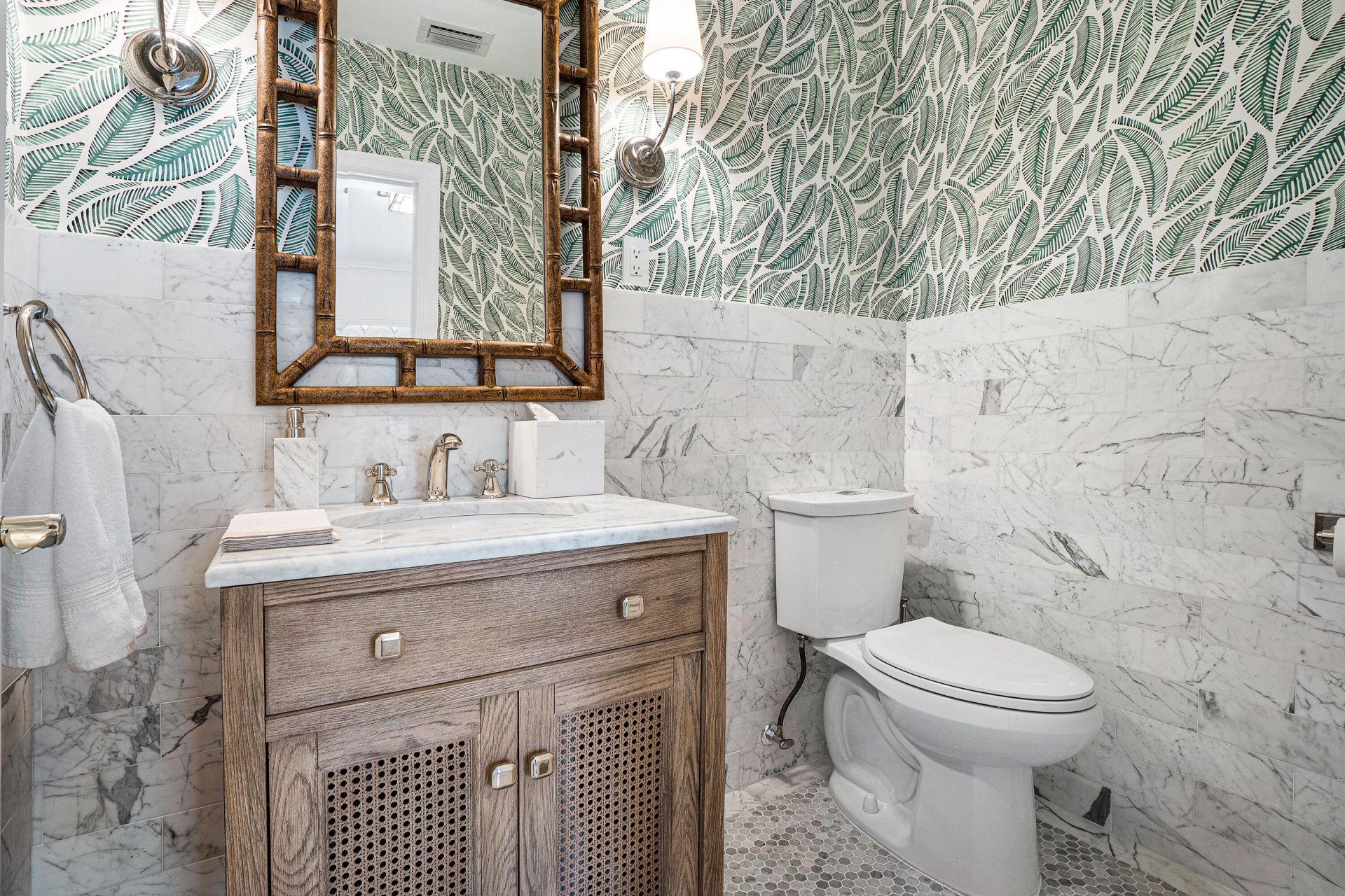 241 List Road, Palm Beach, FL 33480 Photo