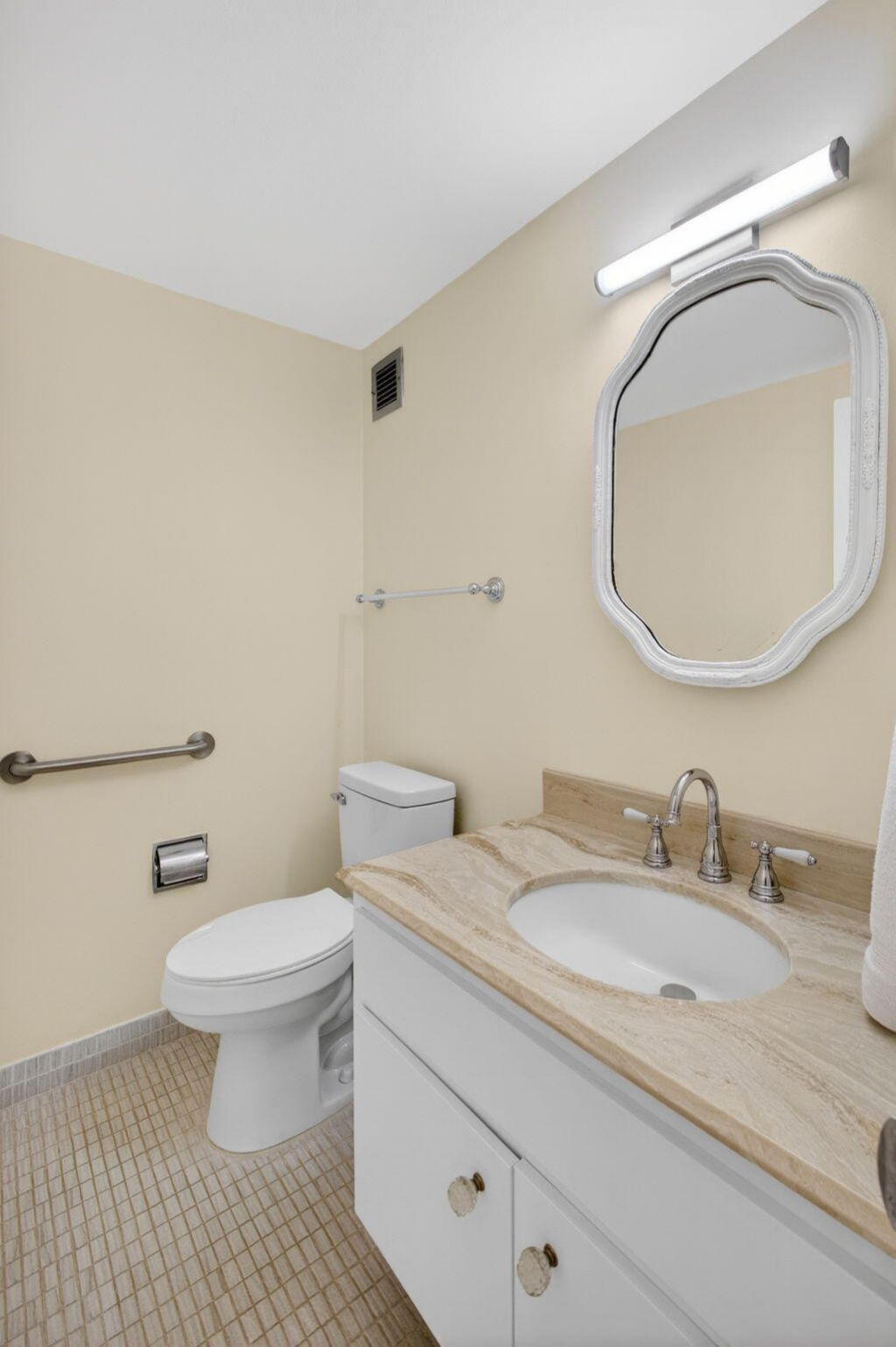 2600 N Flagler Drive, Unit 701, West Palm Beach, FL 33407 Photo