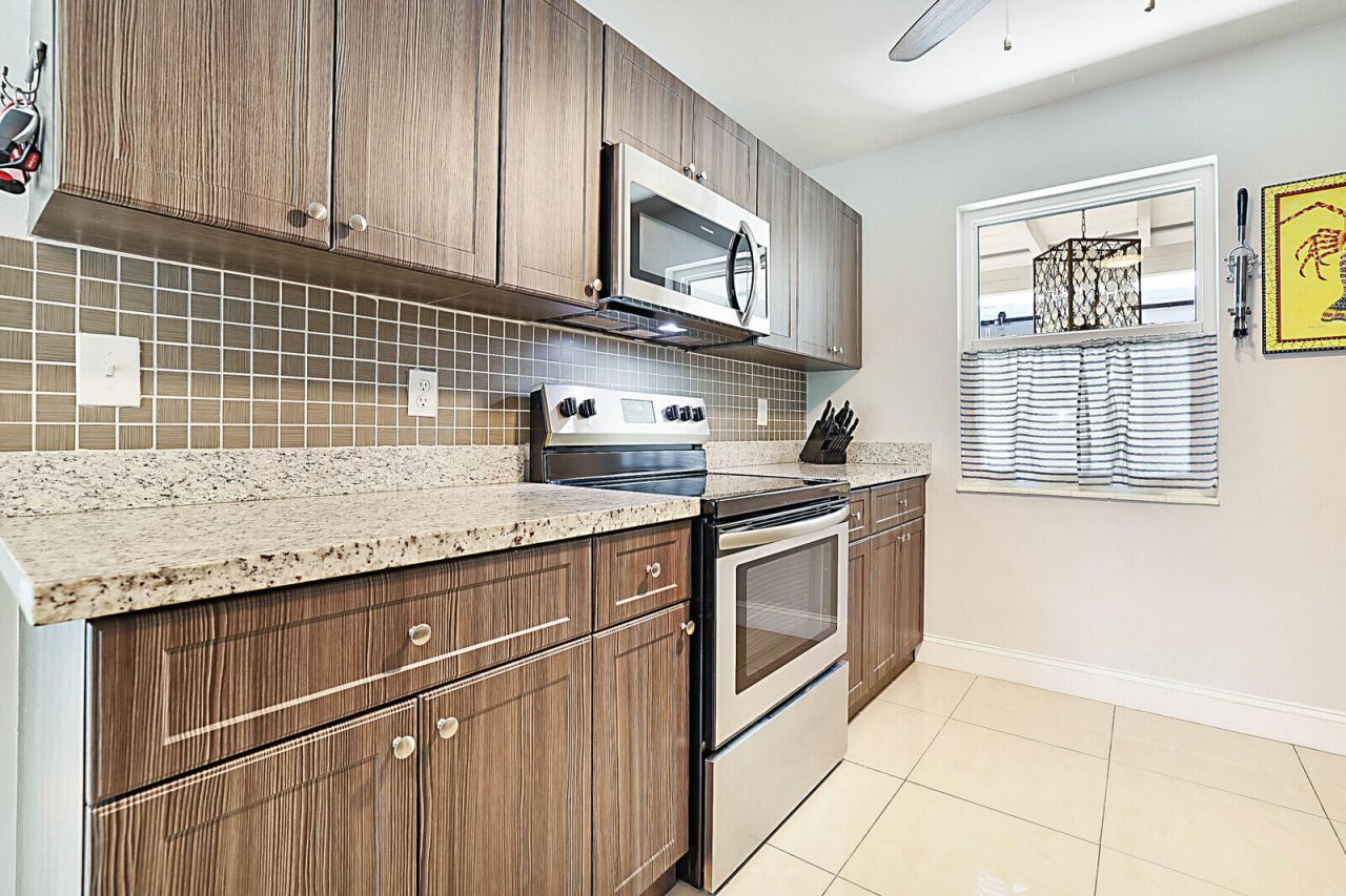 441 NE 24th Street, Boca Raton, FL 33431 Photo