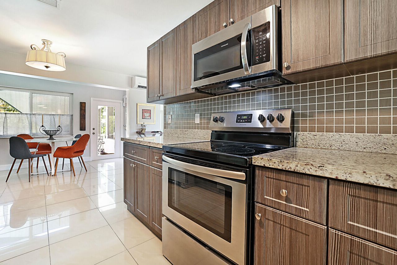 441 NE 24th Street, Boca Raton, FL 33431 Photo