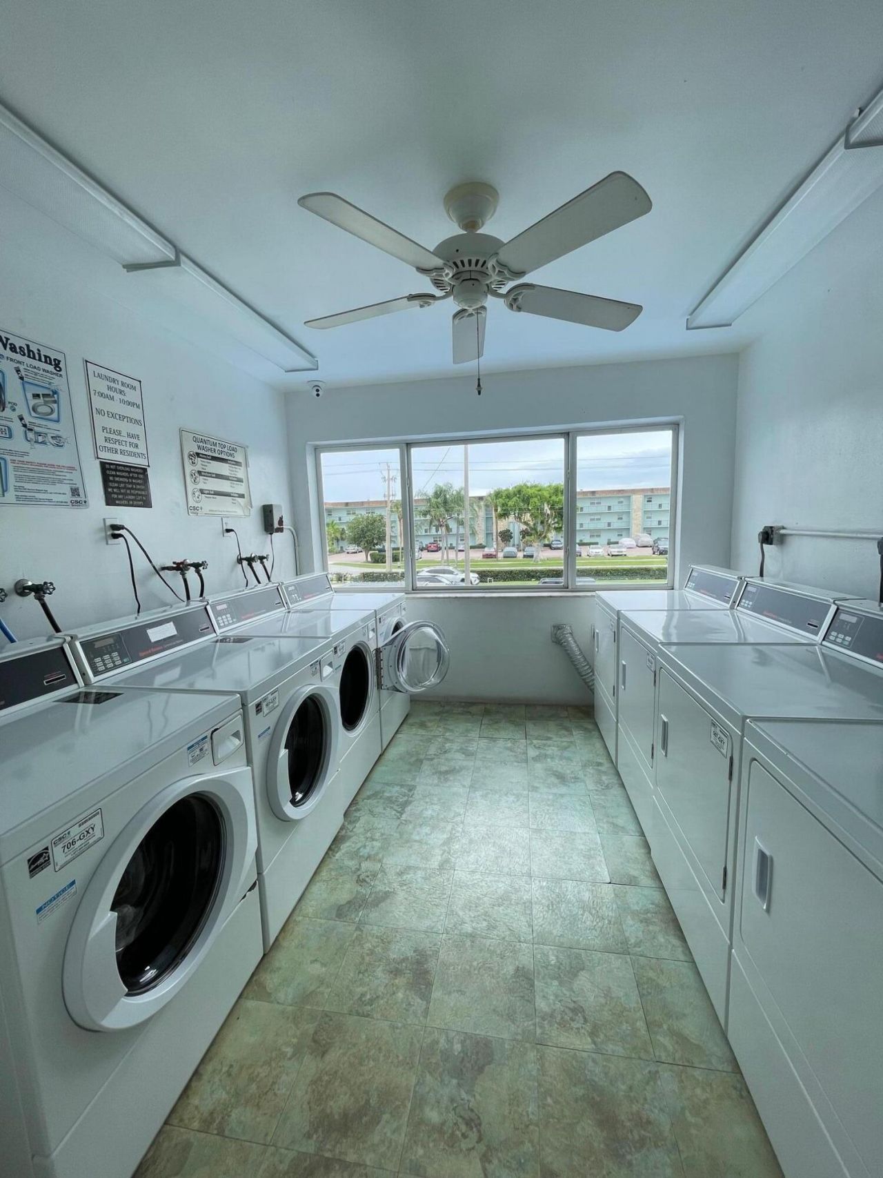 125 Shore Court, Unit 205a, North Palm Beach, FL 33408 Photo