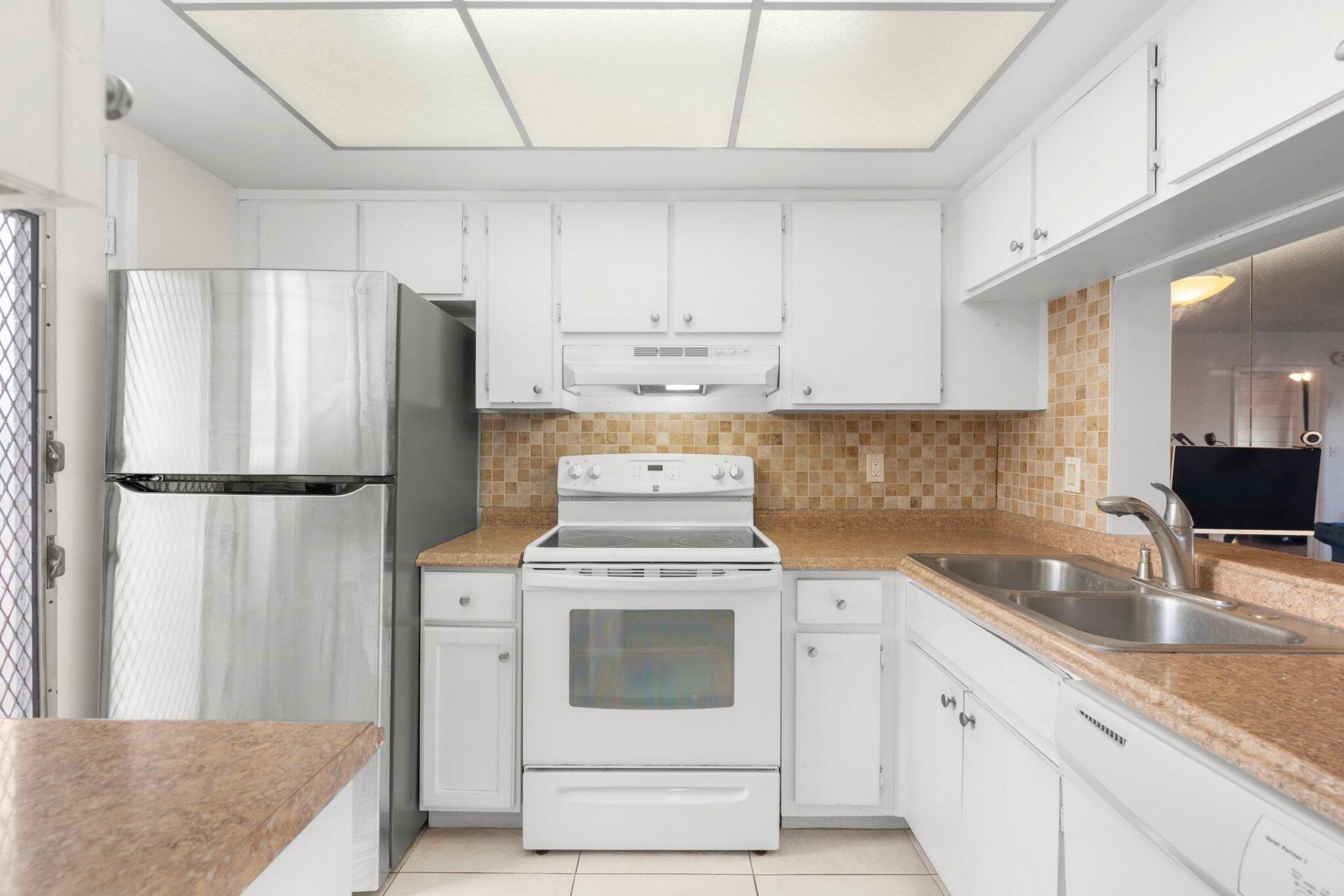 1101 Crystal Lake Drive, Unit 309, Pompano Beach, FL 33064 Photo