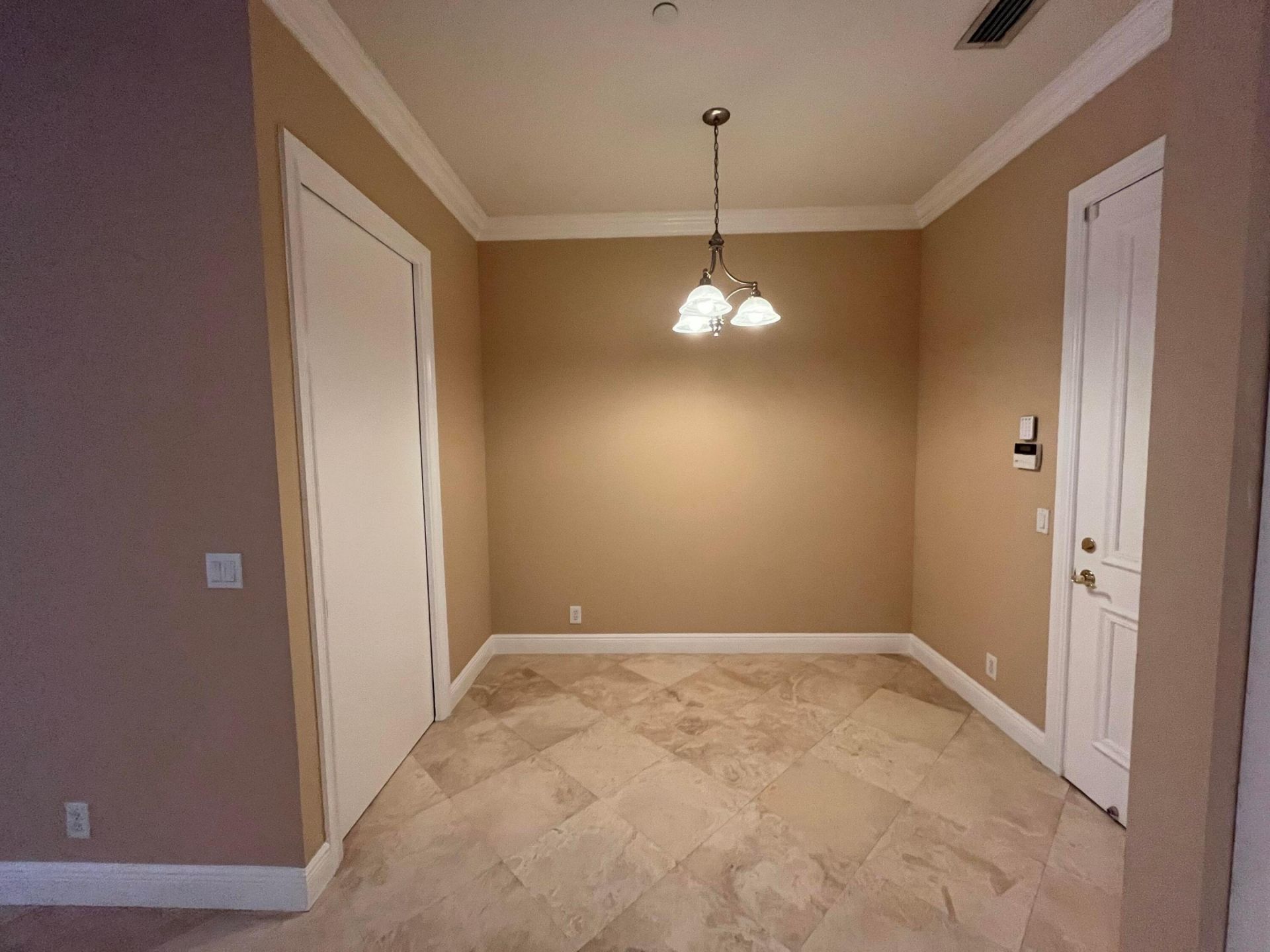 270 NE 69th Circle, Boca Raton, FL 33487 Photo