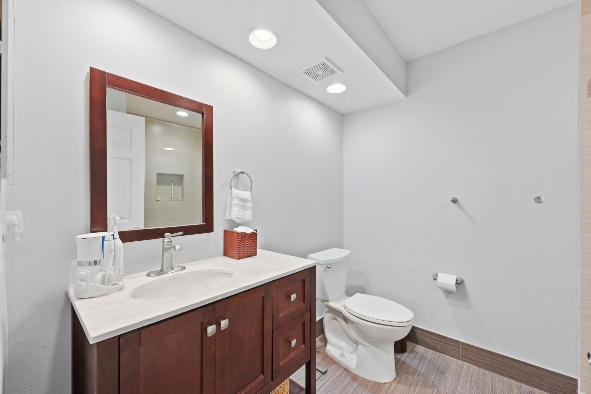 5550 Coach House Circle, Unit B, Boca Raton, FL 33486 Photo