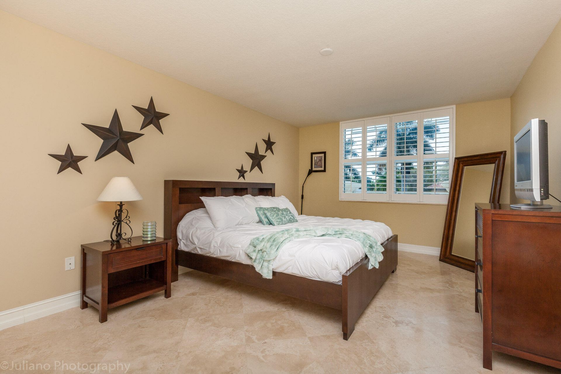 99 SE Mizner Boulevard, Unit 323, Boca Raton, FL 33432 Photo