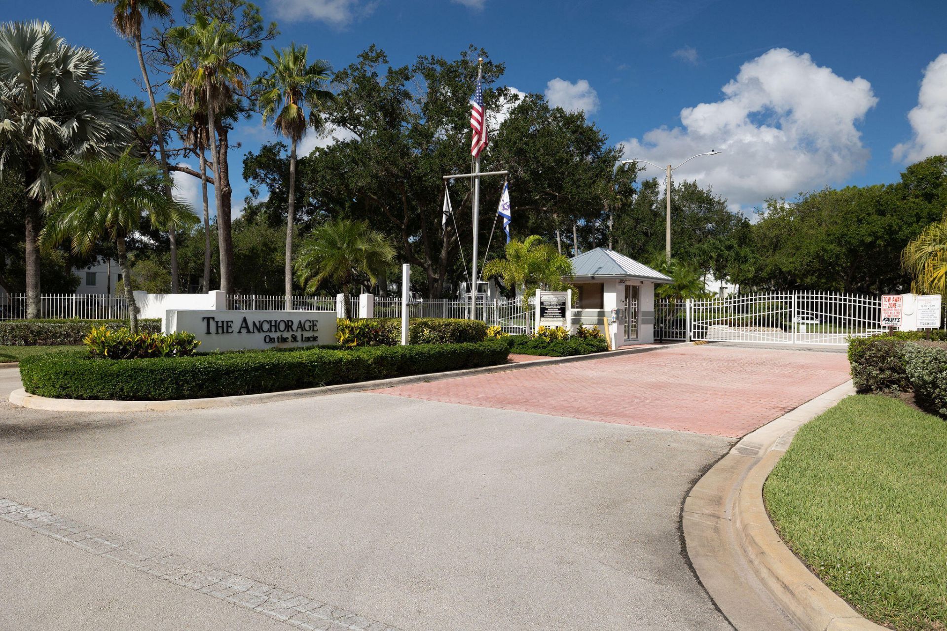 2502 SE Anchorage Cove, Unit E-3, Port Saint Lucie, FL 34952 Photo