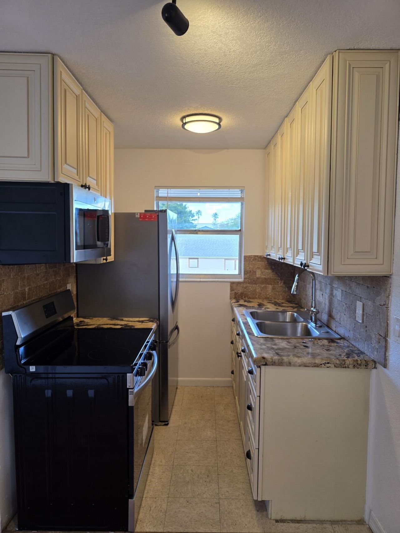 201 S J Street, Unit 8, Lake Worth Beach, FL 33460 Photo