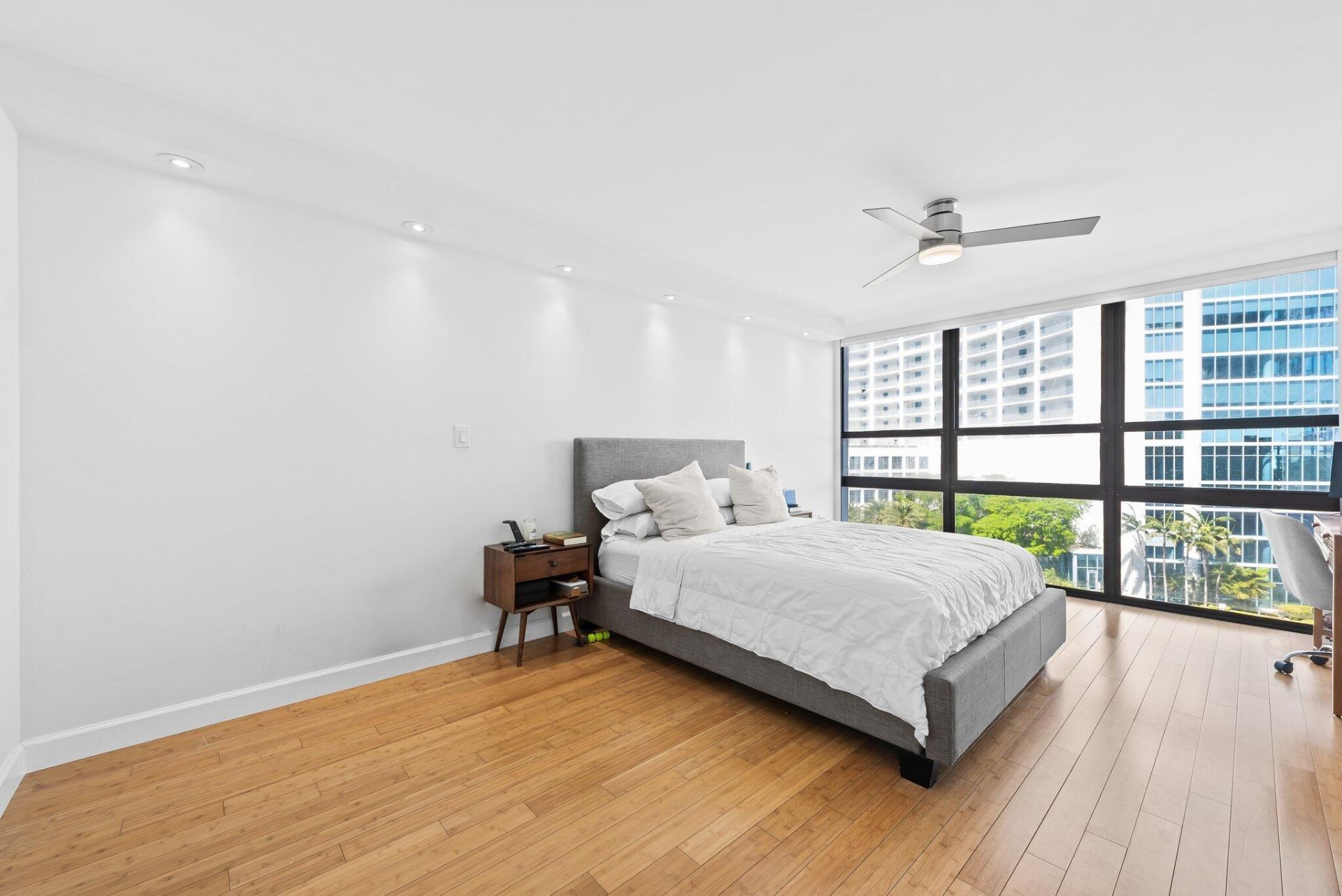 600 NE 36th Street, Unit 606, Miami, FL 33137 Photo