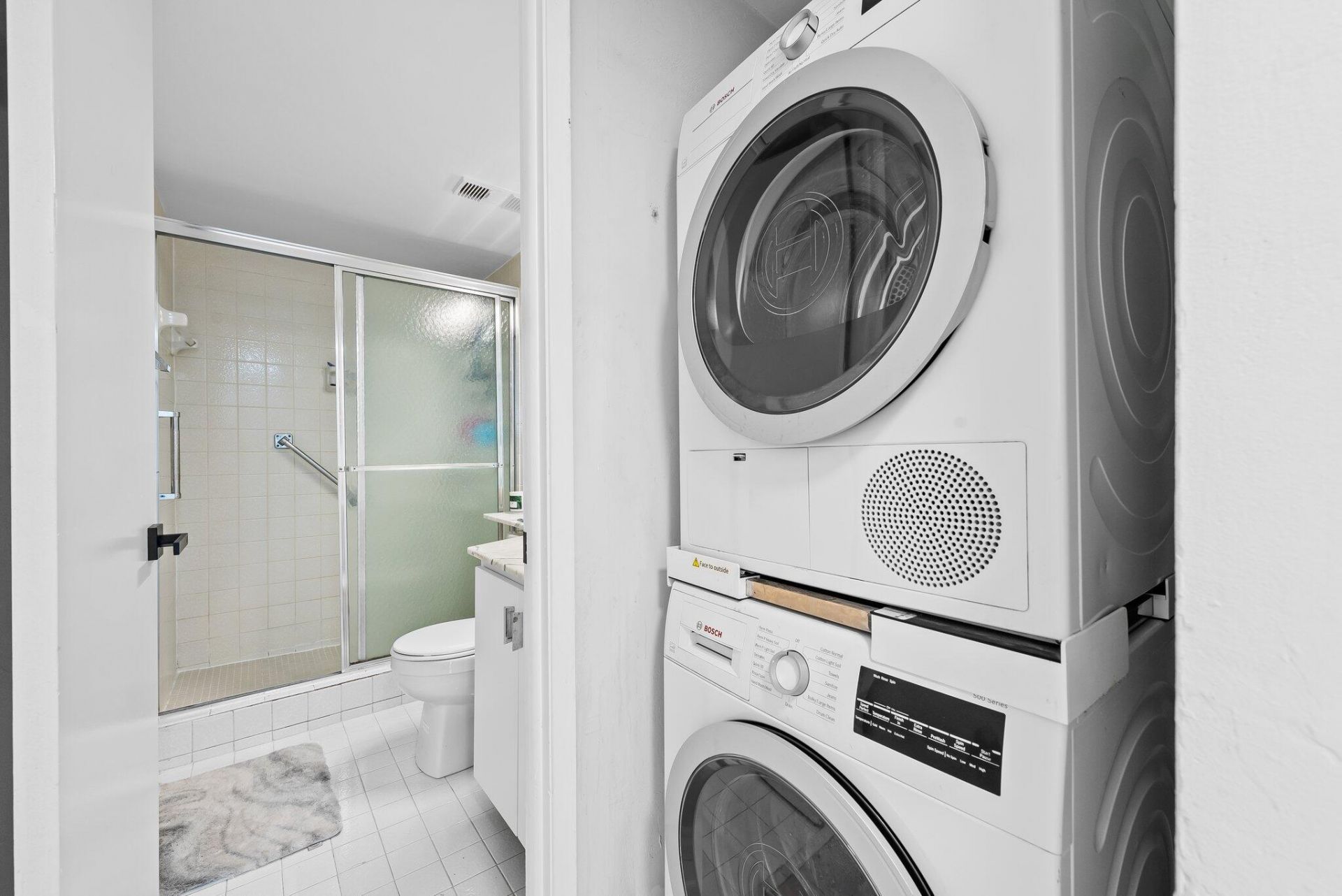 600 NE 36th Street, Unit 606, Miami, FL 33137 Photo