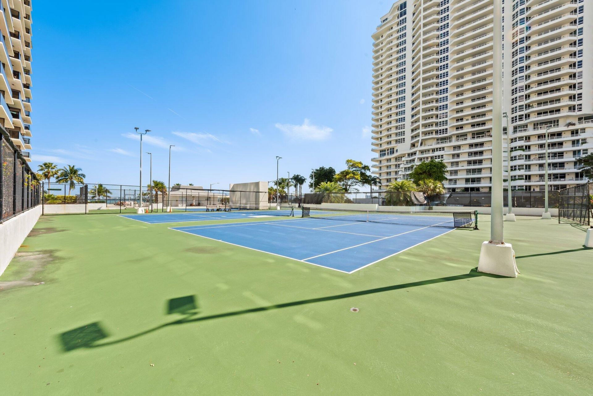 600 NE 36th Street, Unit 606, Miami, FL 33137 Photo