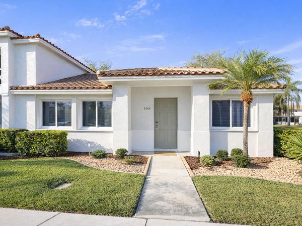 20841 NW 1st Street, Pembroke Pines, FL 33029