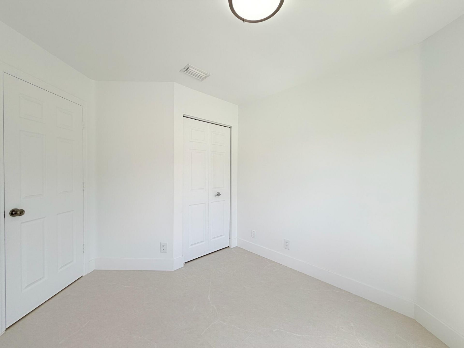 20841 NW 1st Street, Pembroke Pines, FL 33029 Photo